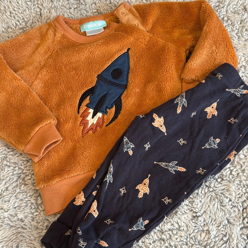 2 piece Pekkle set